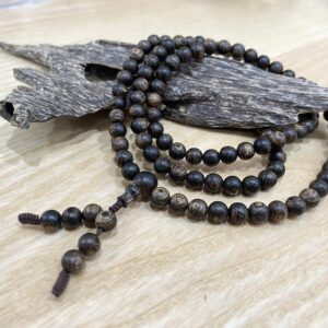 Chapelet Oulah 100 perles en bois d'Oud